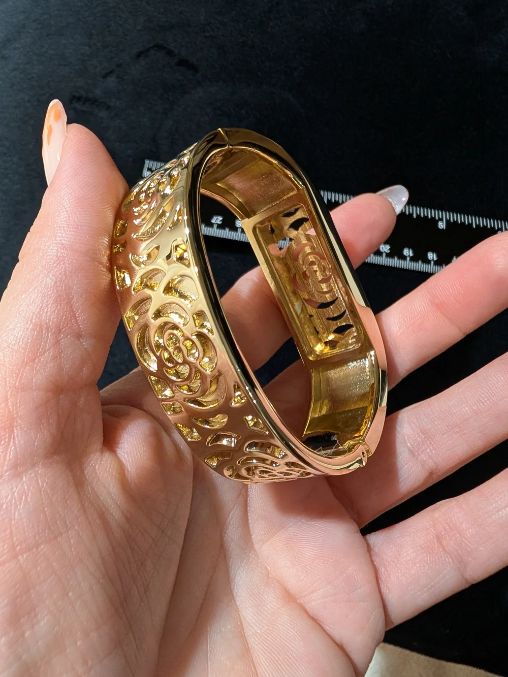 Gold Tone Floral Cutout Cuff Bangle Bracelet